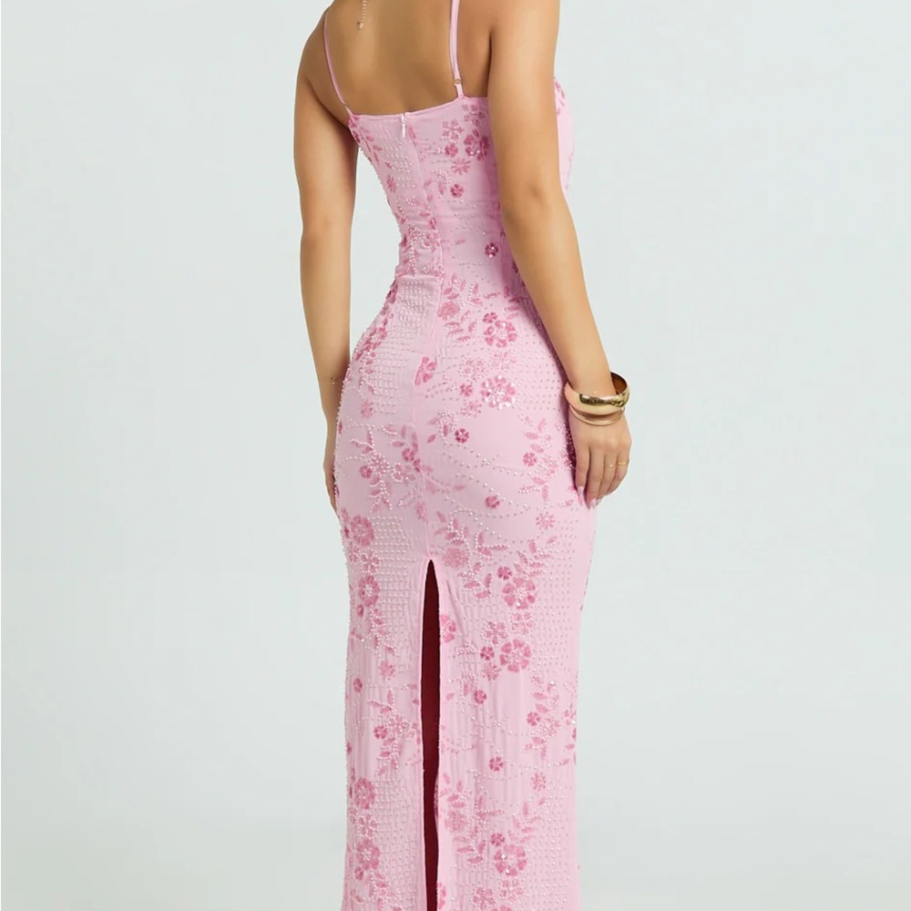 Showpo Shari Maxi Dress - Picture 2 of 6